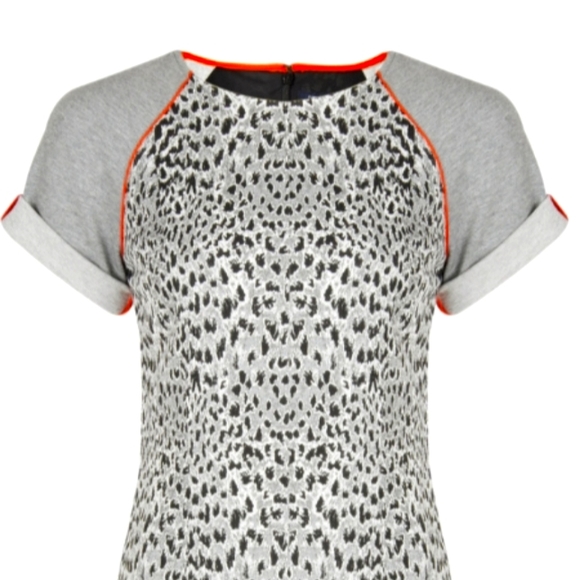 French Connection "T-Animal Magic" Fitted Sheath Dress- Sz. 4 - Picture 4 of 10